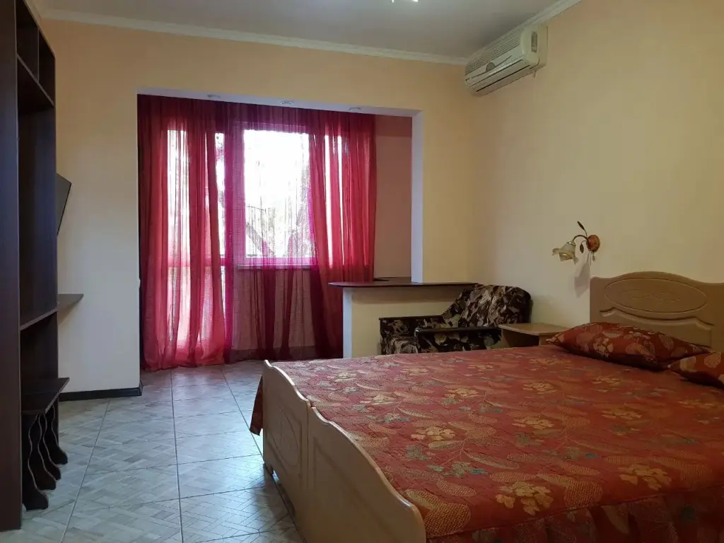 Евпатория: Guesthouse Irina