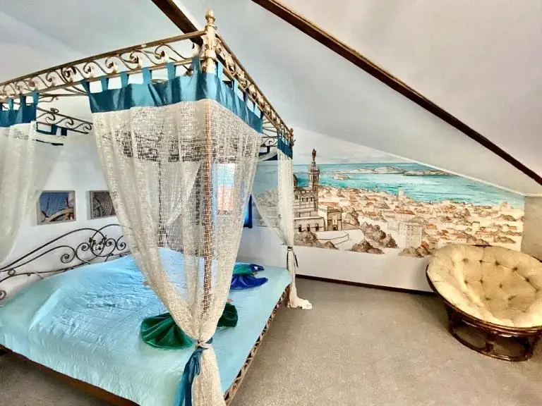 Утёс: Espaniola Hotel