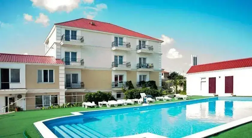 Ялта: Villa Playatina