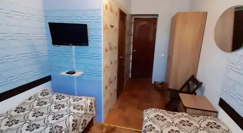 Витязево: Гостевой дом Черномор