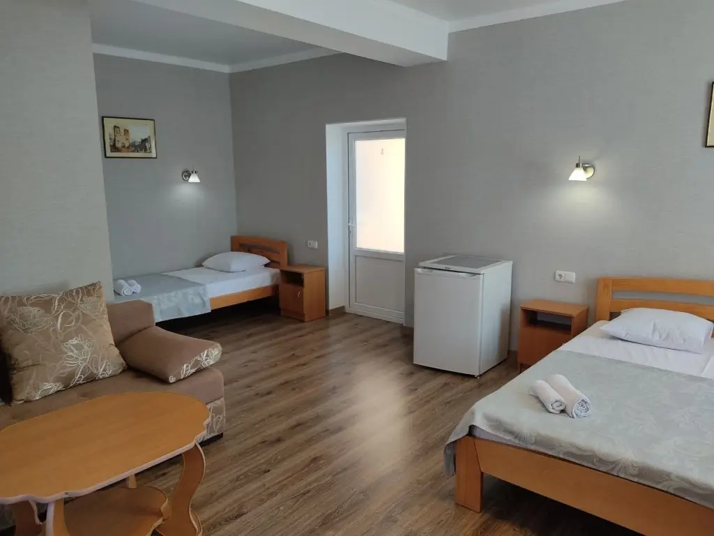 Судак: Guest House Aquarel