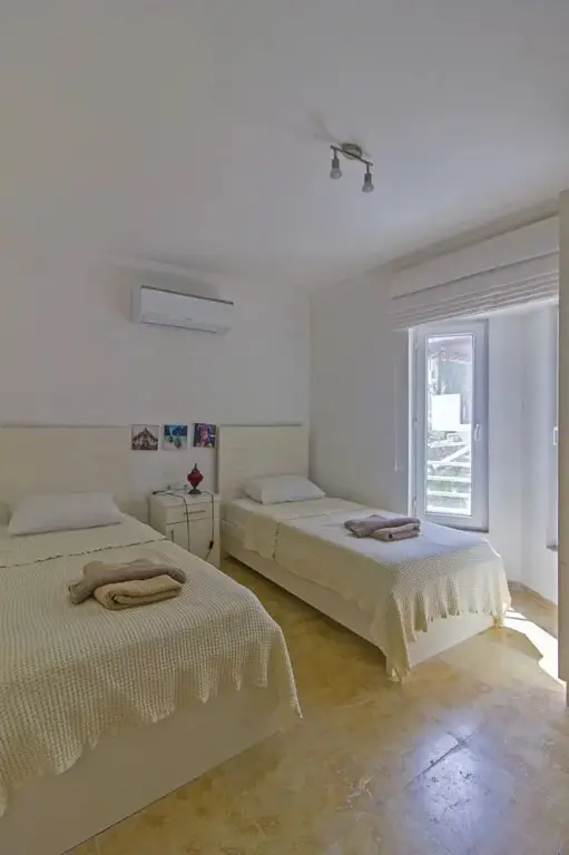 Калеучагиз: Villa Altay