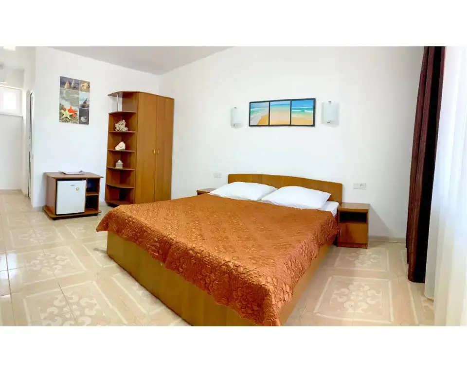 Заозерное: Hotel Villa Marita