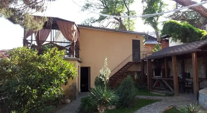 Ялта: Deluxe Classic Guest House