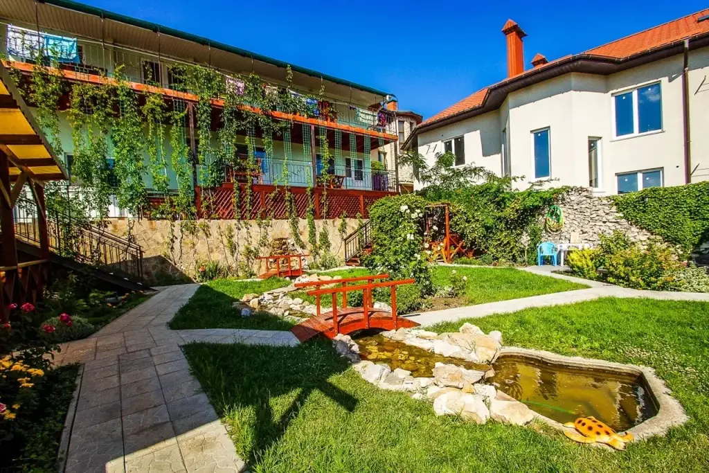 Коктебель: Guest house Nika
