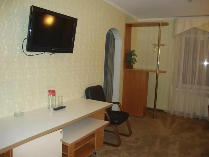 Санкт-Петербург: Ozerki-otel'