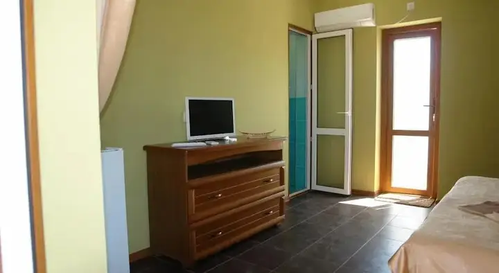 Рыбачье: Zhemchuzhina Meganoma Guest House