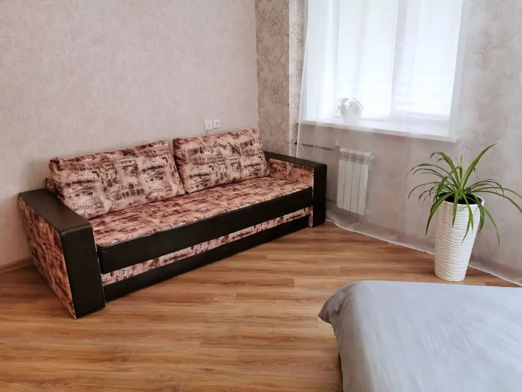 Тамбов: Квартира с балконом