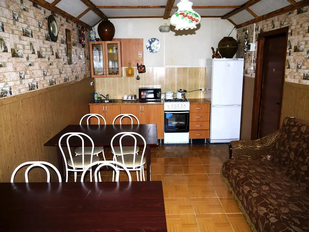 Каменномостский: Guest house Dom Turista
