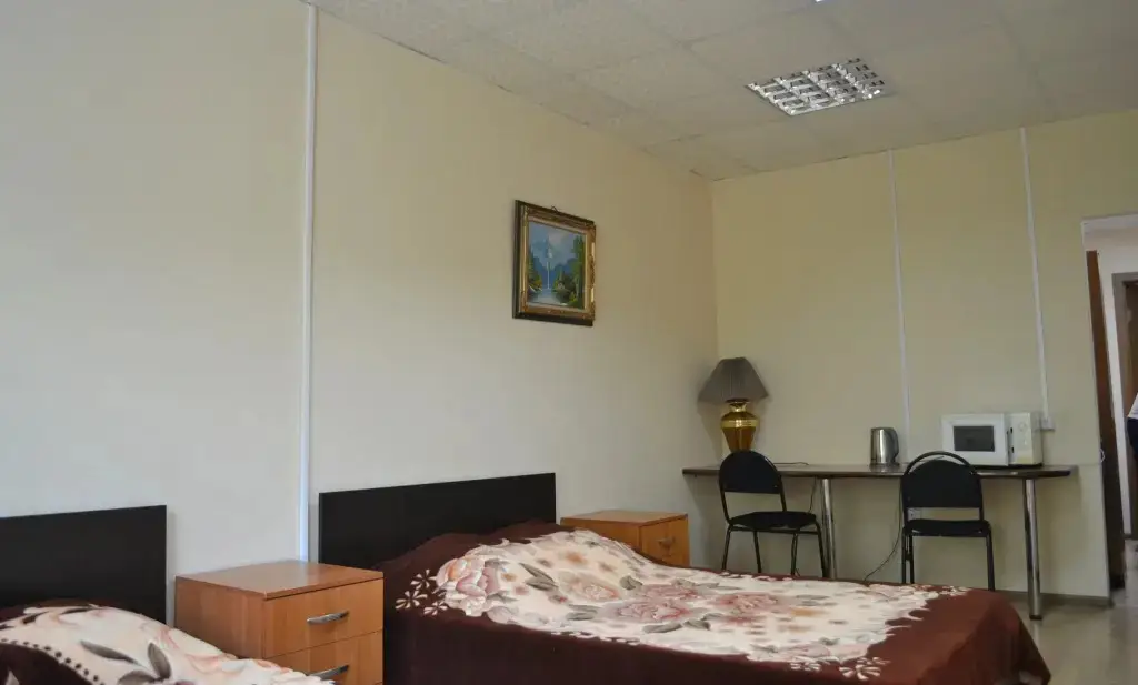 Находка: Hotel "Nakhimov"