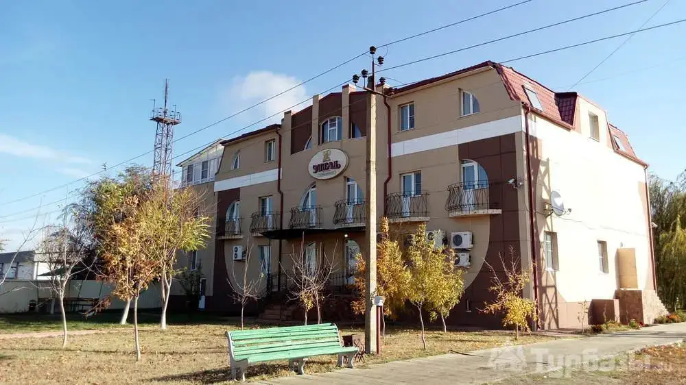 Кировский: База отдыха Этель