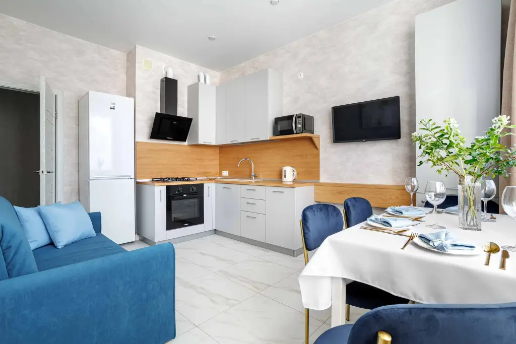 Геленджик: Апартаменты на Первой Береговой Линии Летний Бассейн от Home Group