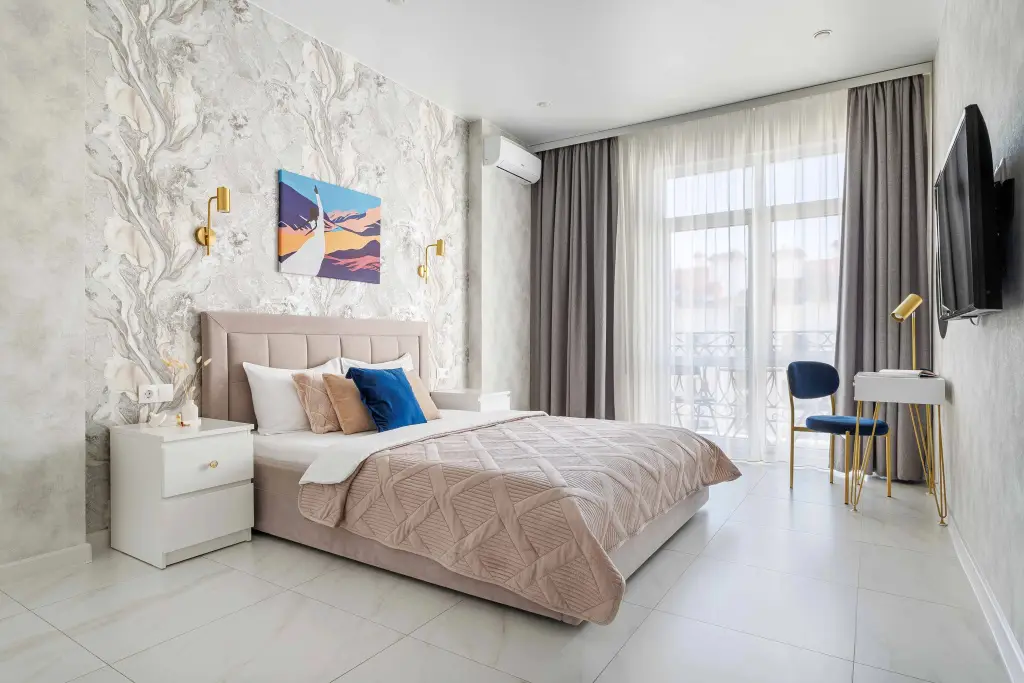 Геленджик: Апартаменты на Первой Береговой Линии Летний Бассейн от Home Group