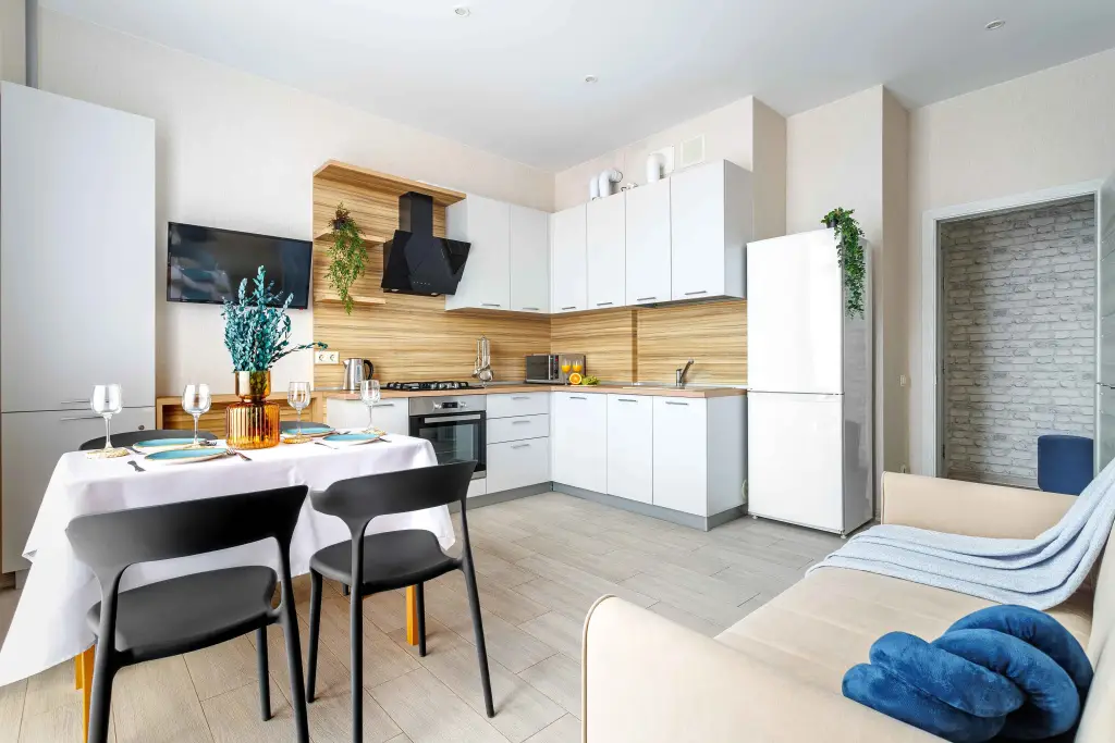 Геленджик: Квартира с Балконом и Шикарным Видом на Море от Home Group