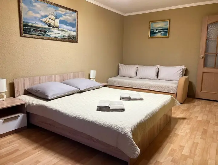 Петропавловск-Камчатский: Квартира с Шикарным Видом на Домашние Вулканы