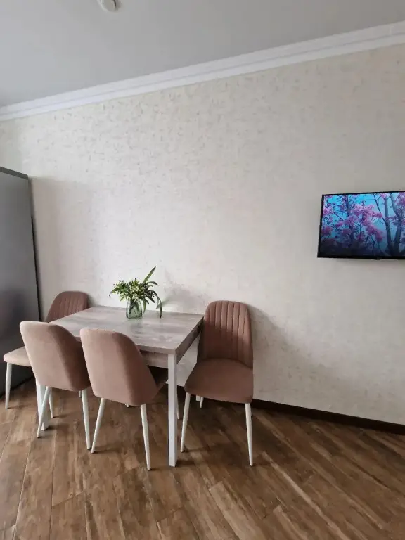Владикавказ: Flatirini (Флатирини) на проспекте Героев Отечества