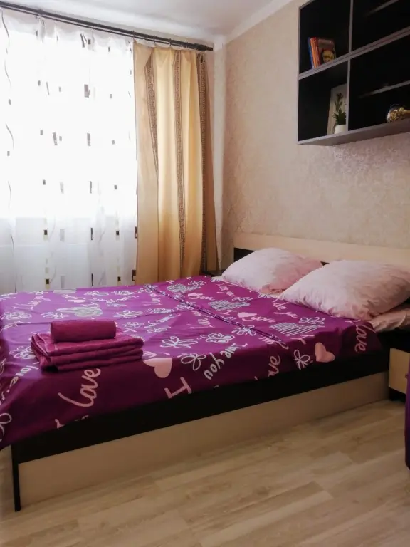 Брянск: Apartments на Флотской 4