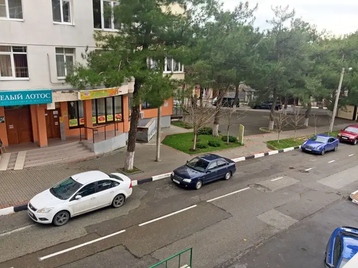 Геленджик: Апартаменты 098 Курзальная 19