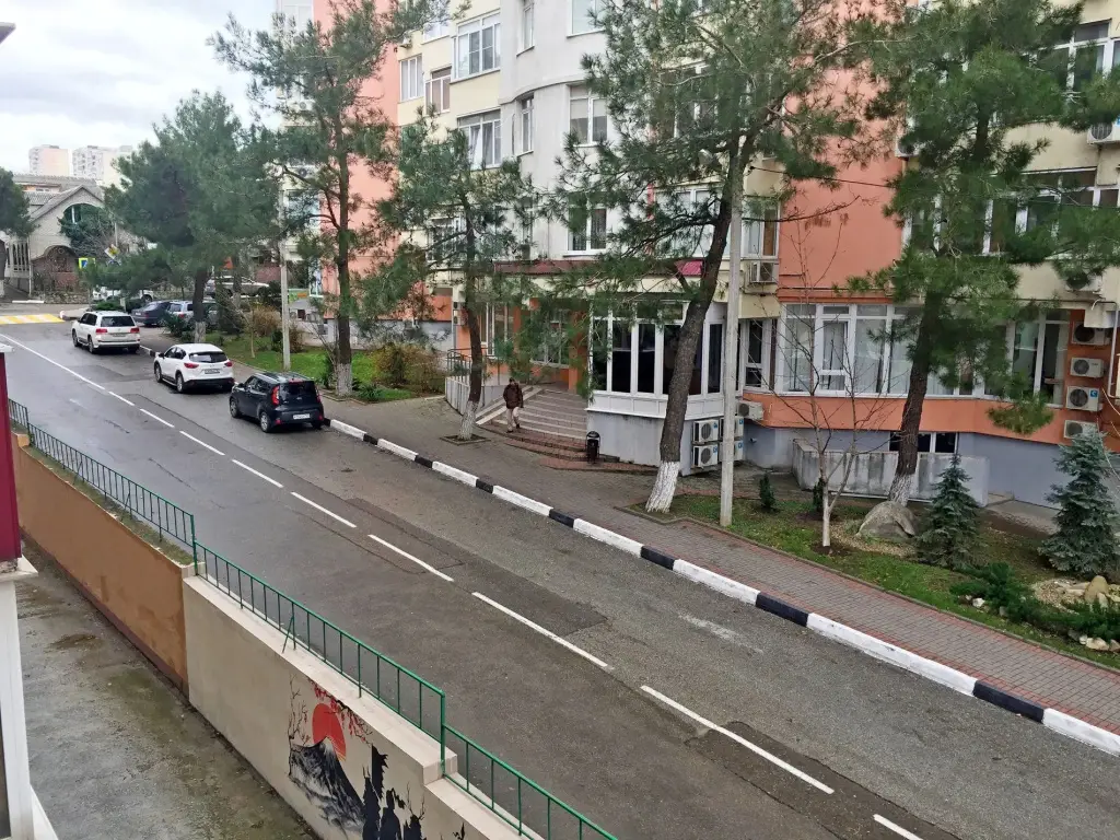 Геленджик: Апартаменты 098 Курзальная 19