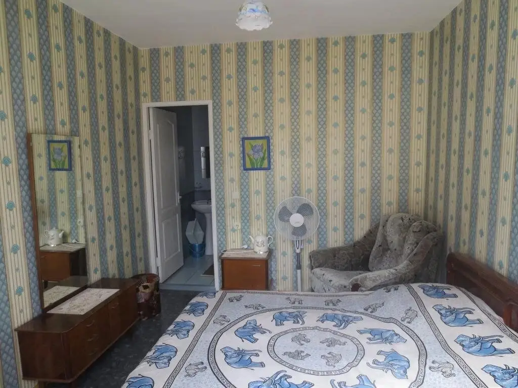 Вардане: Guest House Y Raisy