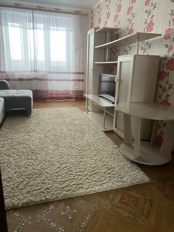 Квартира Трехкомнатная — фото 1