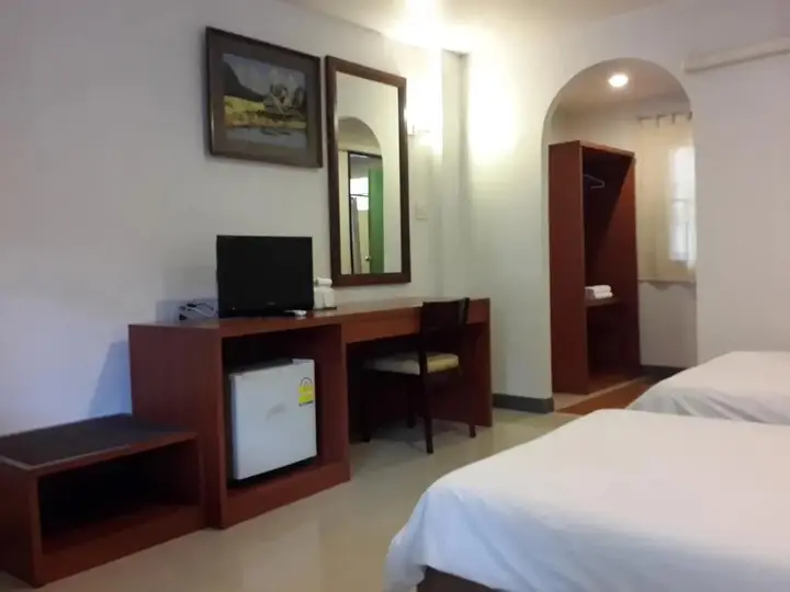 Накхон-Патхом: Phanthong Hotel