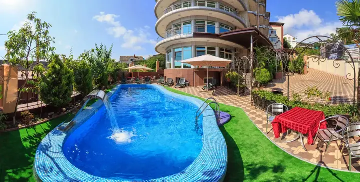 Сочи: Меблированные комнаты Family Resort Hotel Miloo