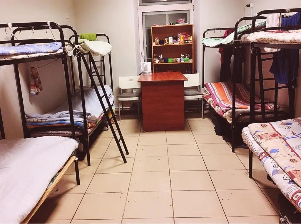 Санкт-Петербург: Hostel On Tkachey 6