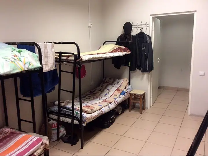 Санкт-Петербург: Hostel On Tkachey 6
