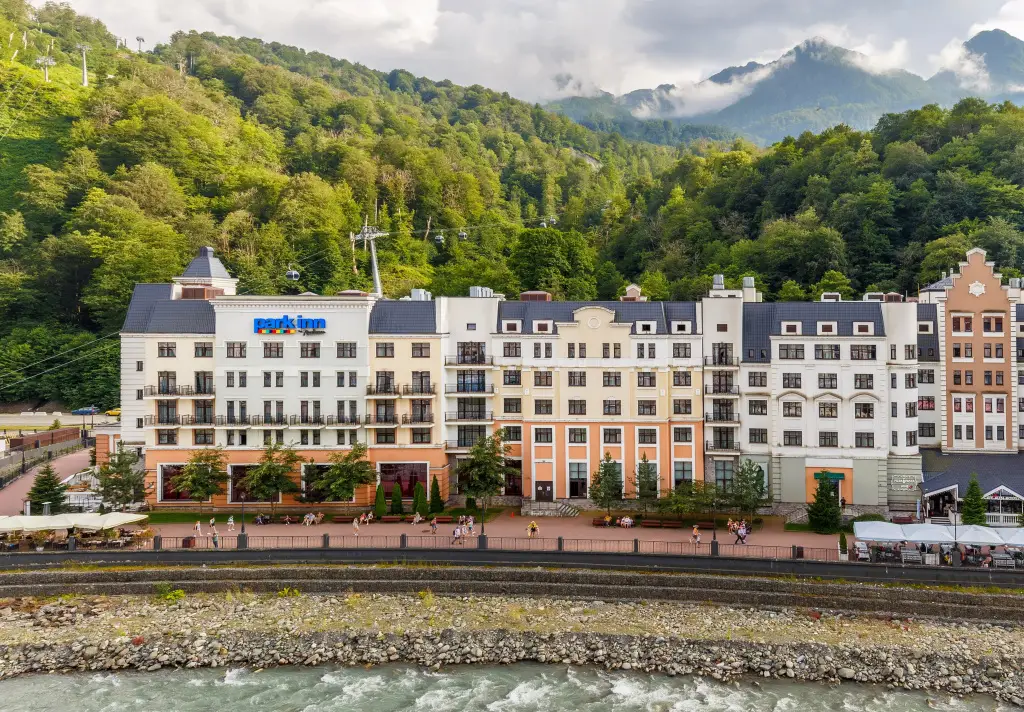 Эсто-Садок: Отель Park Inn by Radisson Rosa Khutor 