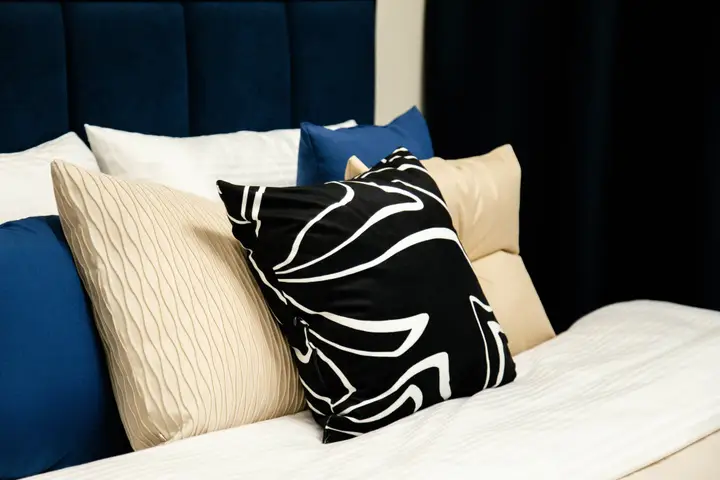 Иркутск: Apartments Na Beregu Reki Anagara