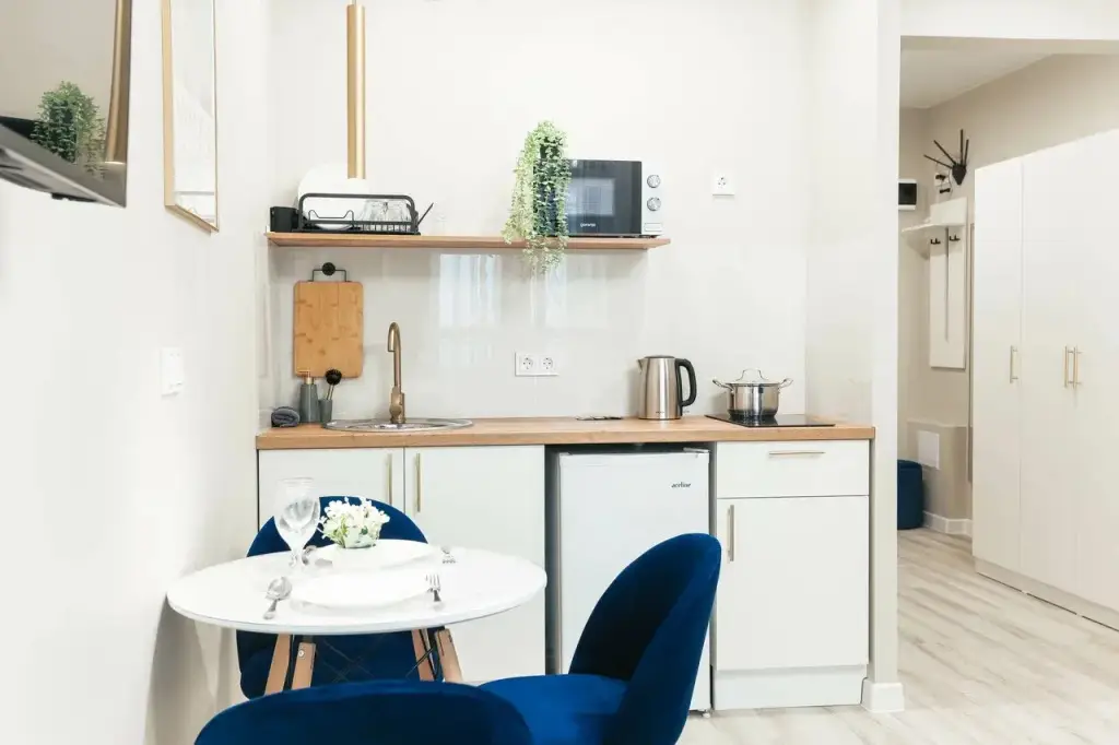 Иркутск: Apartments Na Beregu Reki Anagara