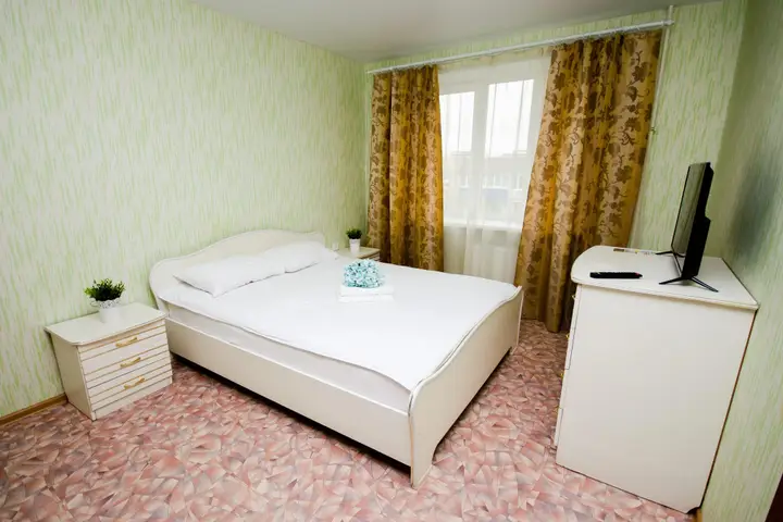 Стерлитамак: Apartamenty Kvartirny Vopros Na Nakhimova 8A Apartments