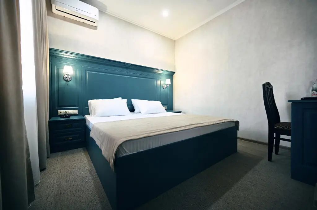 Геленджик: Гостиница Каретный дворик