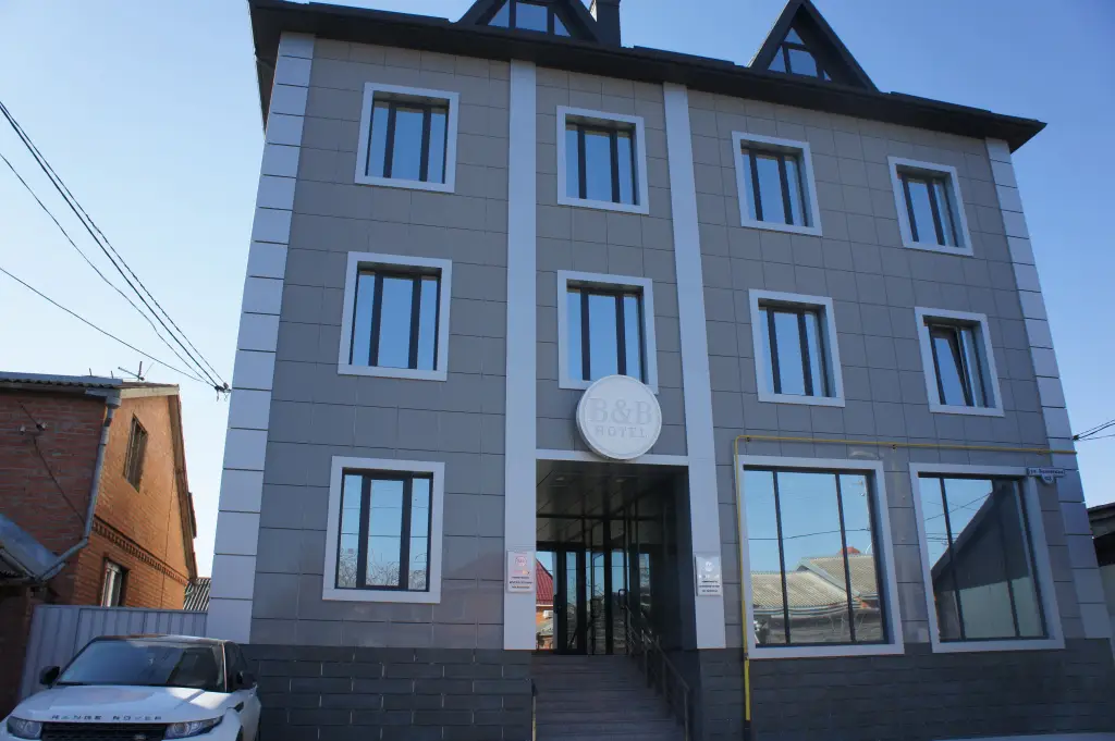 Краснодар: Гостевой Дом B&B Hotel Centre