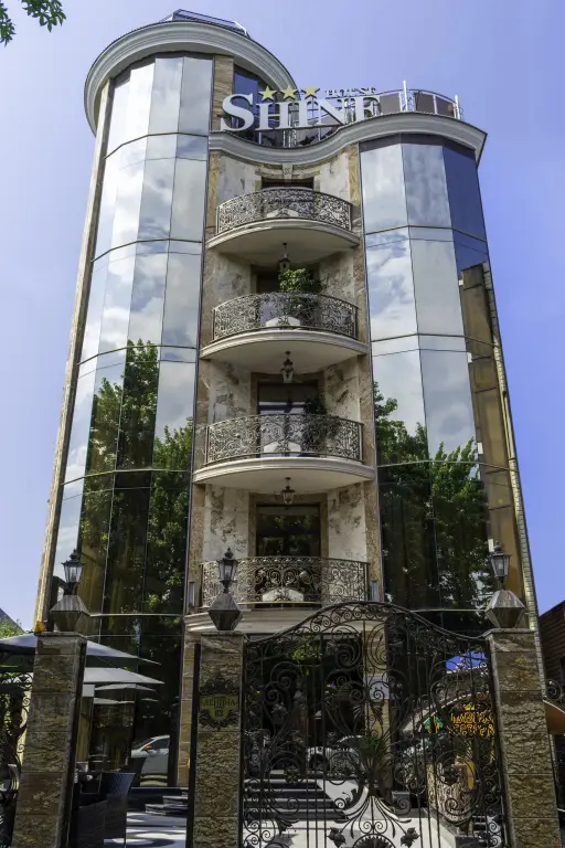 Сочи: Отель Shine House