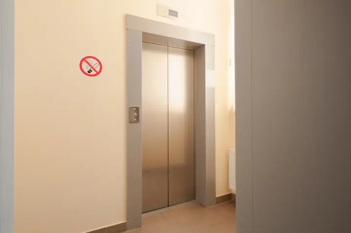 carousel image 4