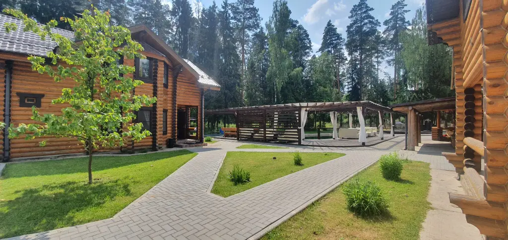 Протасово: База отдыха Загородный клуб Барин