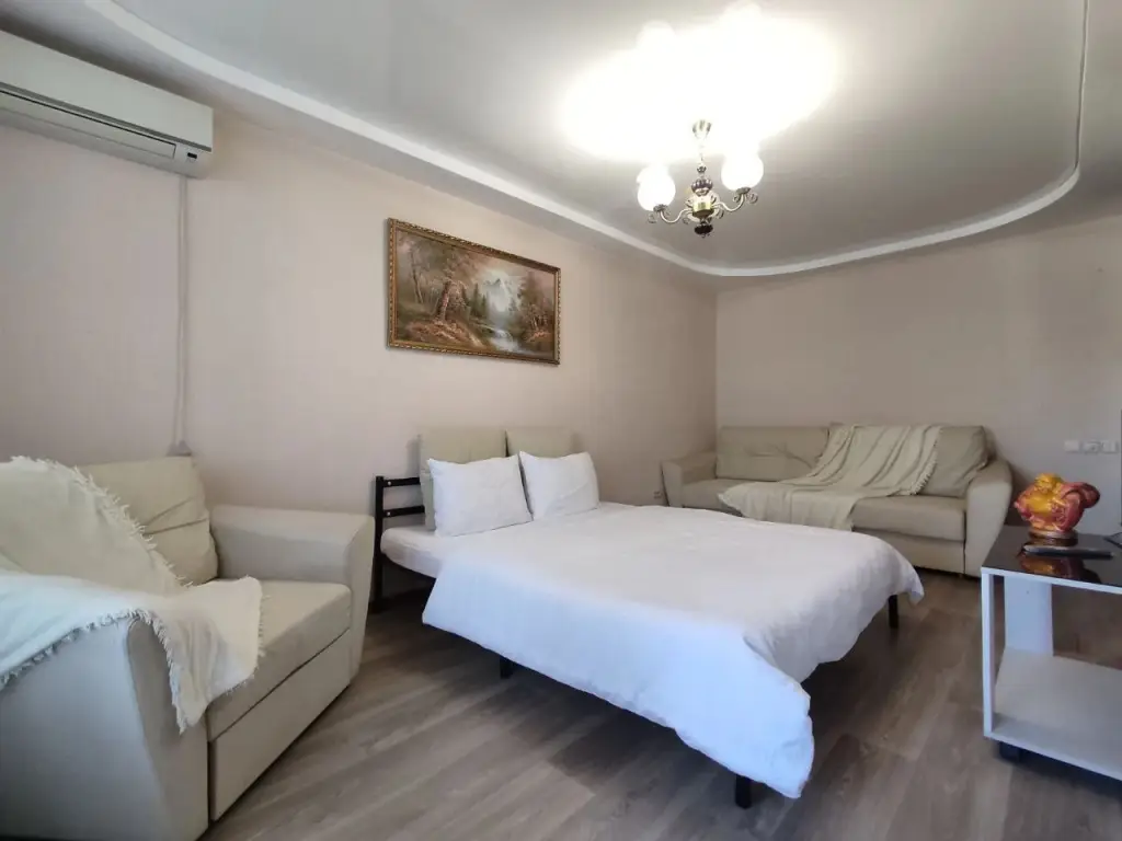 Бавлы: Квартира SATIN Apartments на Площади Октября