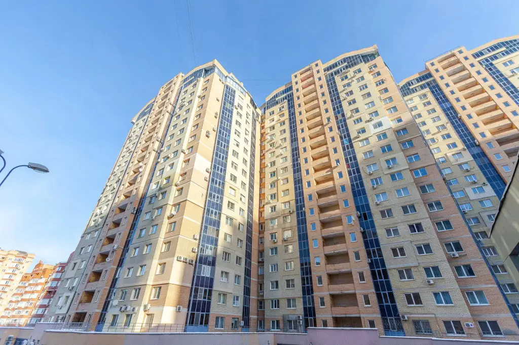 RentPlaza на улице 5 просека 99А — фото 1