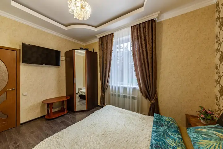 Кисловодск: Апартаменты на улице Алексея Реброва 3 (42)