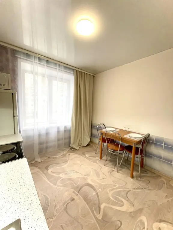 Прокопьевск: Home Hotel (Хоум Отель) на проспекте Строителей 59