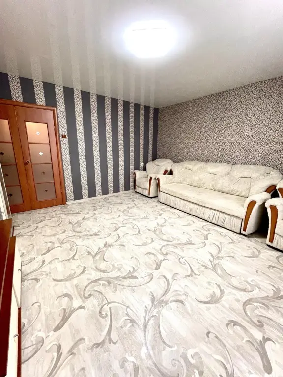 Прокопьевск: Home Hotel (Хоум Отель) на проспекте Строителей 59