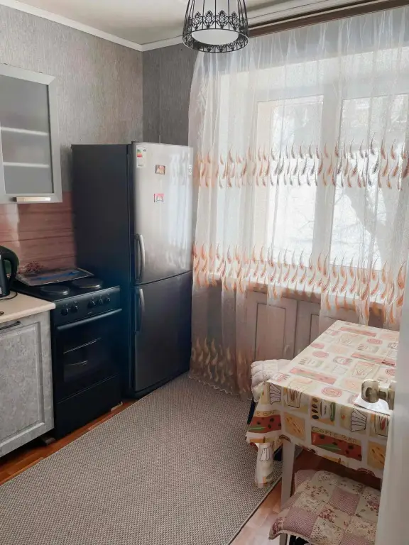 Петропавловск-Камчатский: Апартаменты на улице Партизанская дом 30