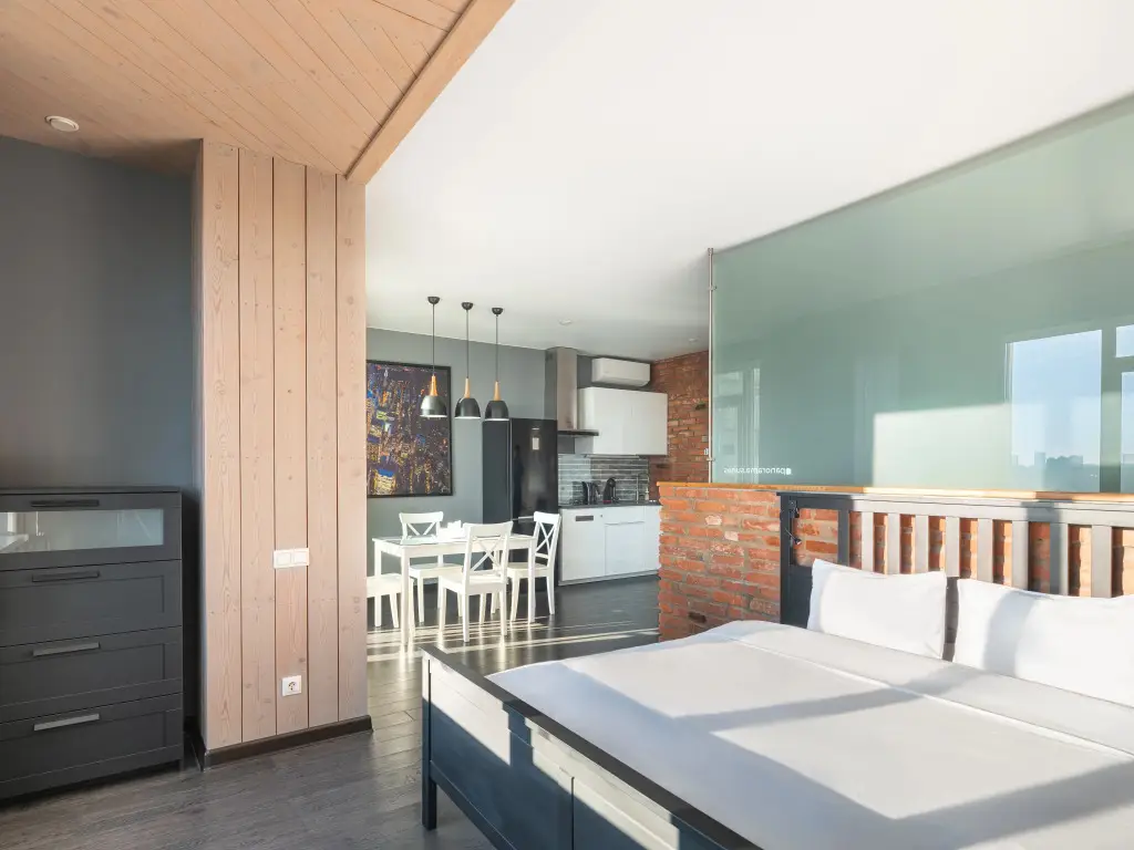 Владивосток: Апартаменты Tokyo Loft with high bridges sea view