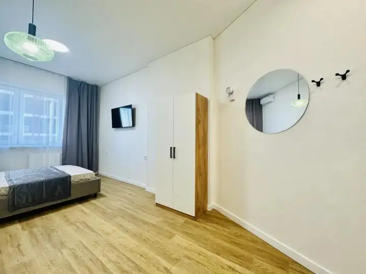 Уфа: Apartments on Revolyutsionnaya Street