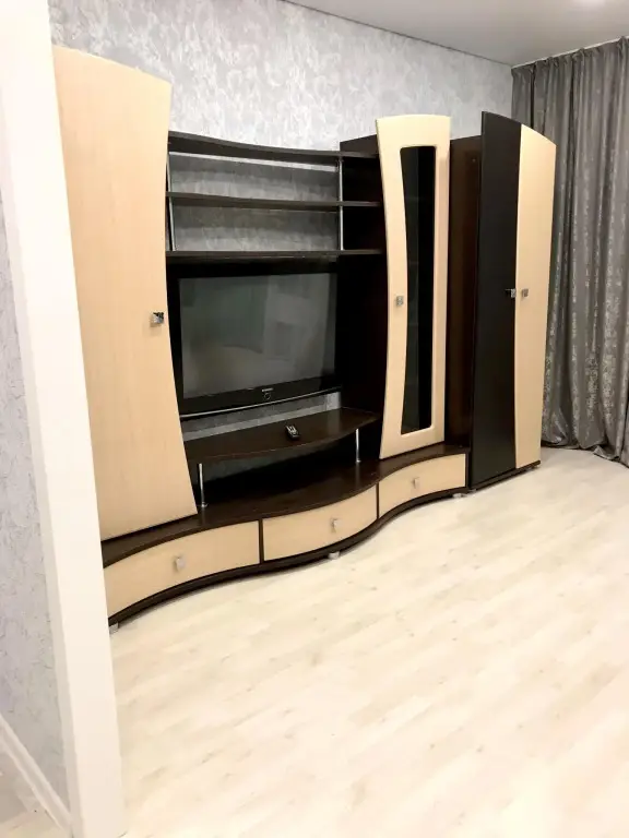 Прокопьевск: Home Hotel (Хоум Отель) на улице Гайдара 46
