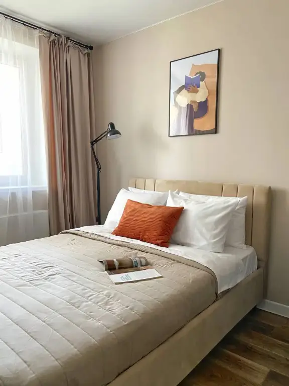 Уфа: Uyutnaya Kvartira S Dizaynerskim Remontom Flat