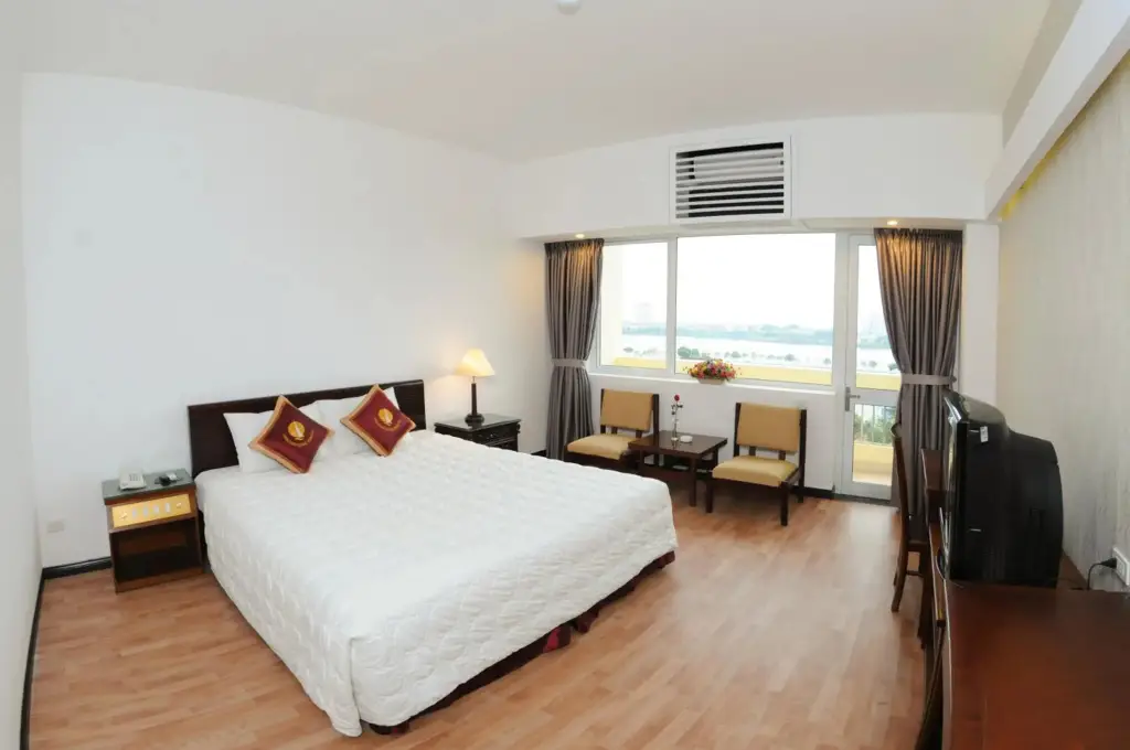 Ханой: Quang Ba Trade Union Hotel