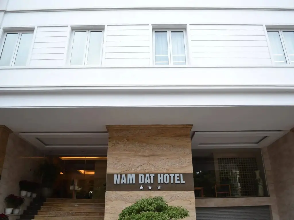 Nam Dat Hotel by D'Lecia Ha Long — фото 1